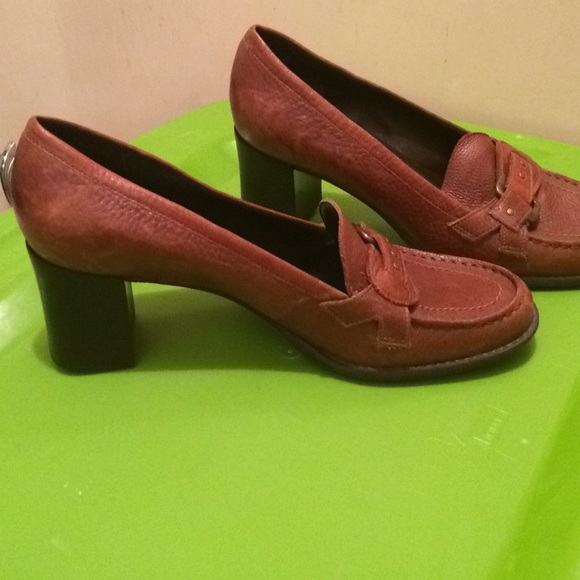 Franco Sarto size 9m beautiful shoes. - Picture 5 of 6